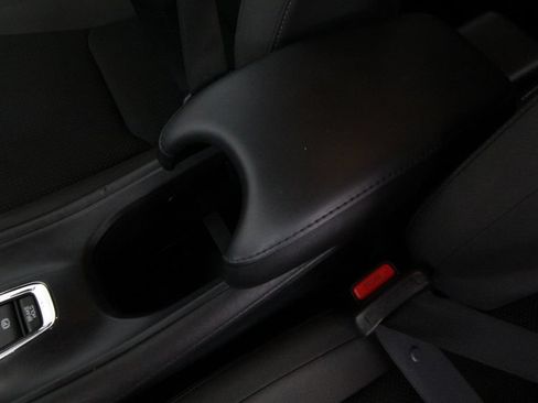 Used 2022 Honda HR-V Sport image 27