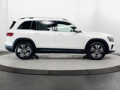 Certified 2026 Mercedes-Benz GLB 250 4MATIC image 29