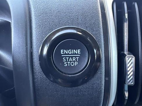 Used 2025 Ford Expedition Max Active AWD/4WD image 37