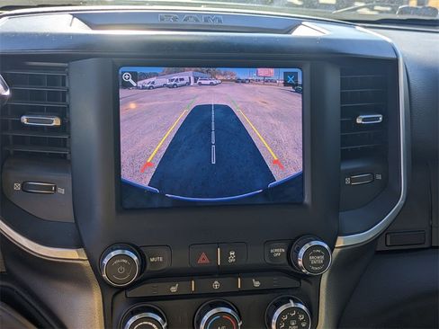 Used 2019 RAM 2500 Big Horn image 23