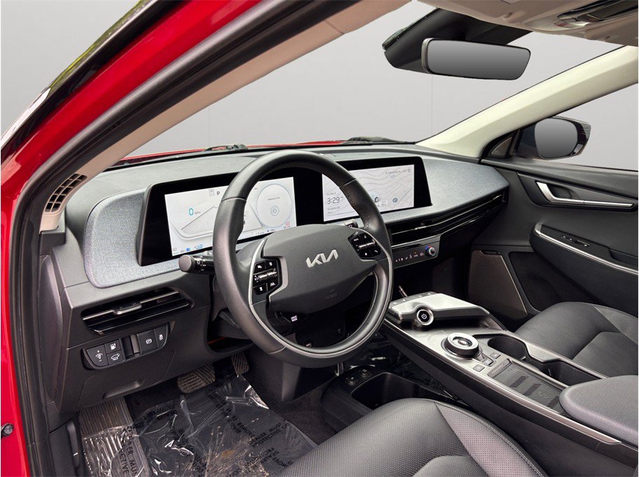 Used 2024 Kia EV6 Wind RWD image 6