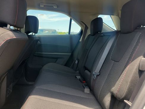 Used 2017 Chevrolet Equinox LS FWD image 12