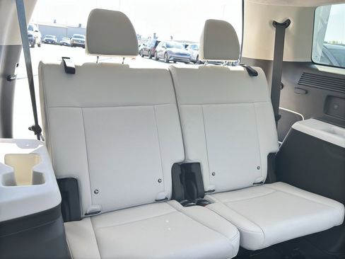 New 2025 Hyundai Santa Fe Calligraphy FWD image 40