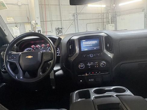 Used 2021 Chevrolet Silverado 1500 Custom w/ LPO, Dark Essentials Package AWD/4WD image 6