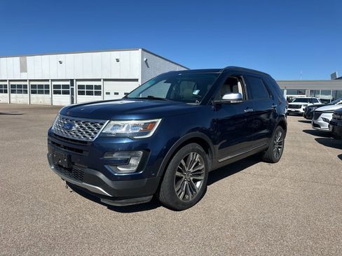 Used 2016 Ford Explorer Platinum image 19