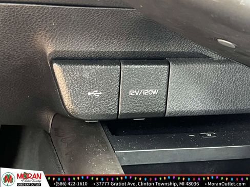 Used 2023 Toyota Camry XSE image 22