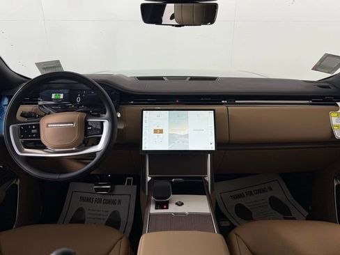 New 2026 Land Rover Range Rover SE image 21