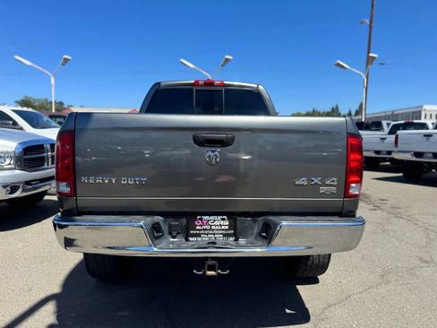 Used 2005 Dodge Ram 2500 Truck SLT AWD/4WD image 4