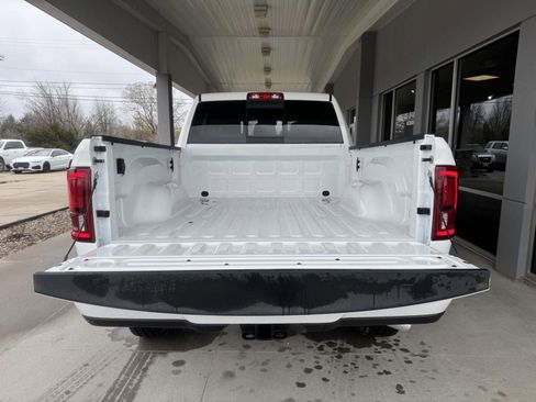 New 2026 RAM 2500 Laramie AWD/4WD image 4