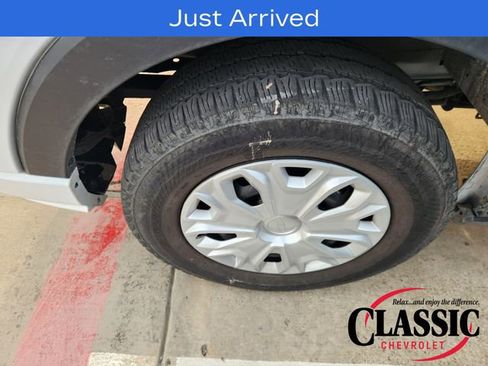 Used 2025 Ford Transit 350 XLT RWD image 11