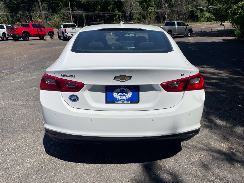 Used 2024 Chevrolet Malibu LT FWD image 4