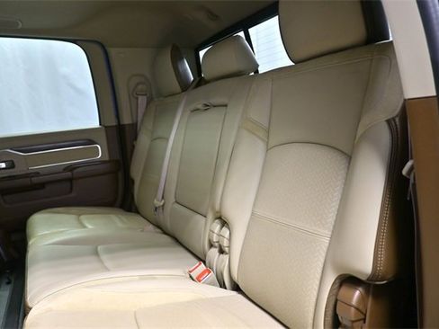 Used 2020 RAM 3500 Laramie image 15