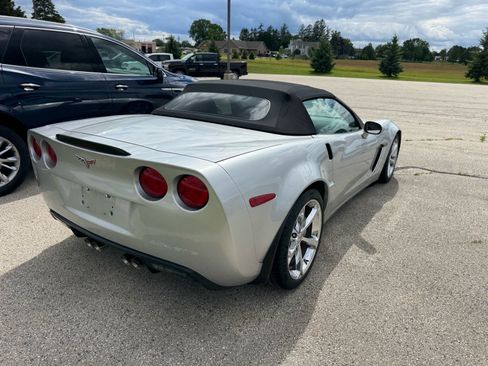 Used 2013 Chevrolet Corvette Grand Sport w/ 4LT Preferred Equipment Group RWD image 5
