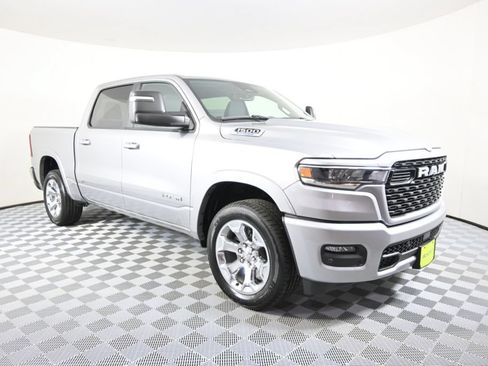 Used 2025 RAM 1500 Big Horn AWD/4WD image 10
