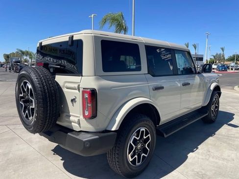 New 2026 Ford Bronco Outer Banks AWD/4WD image 5