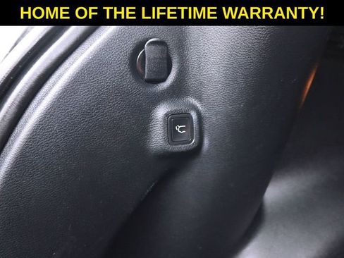 Used 2018 Jeep Compass Limited w/ Navigation Group image 43