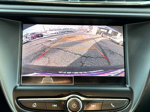 Used 2021 Chevrolet TrailBlazer LS image 19