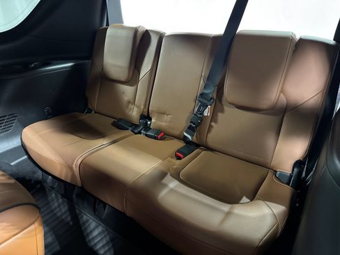 Certified 2024 INFINITI QX80 Sensory w/ Cargo Package AWD/4WD image 29