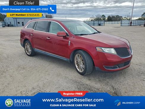 Used 2013 Lincoln MKT AWD image 5