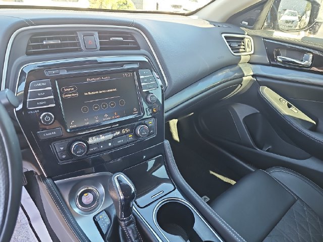 Used 2020 Nissan Maxima Platinum w/ Sport Mat Group FWD image 21