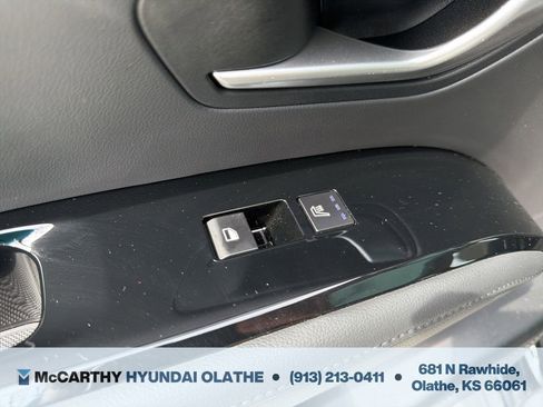 Used 2025 Hyundai Tucson Limited AWD/4WD image 25