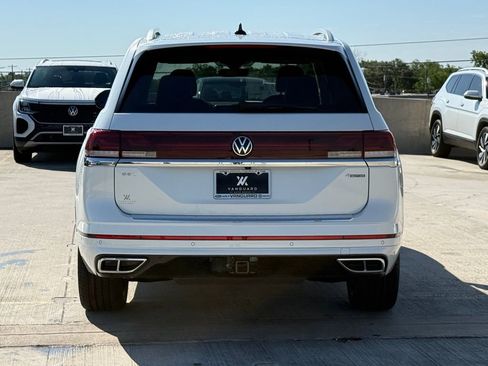 New 2026 Volkswagen Atlas SEL Premium R-Line AWD/4WD image 8