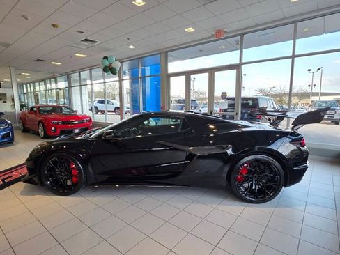 New 2026 Chevrolet Corvette ZR1 w/ ZR1 Carbon Fiber Aero Package image 5