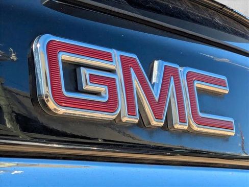 Used 2019 GMC Terrain SLT w/ Preferred Package image 18