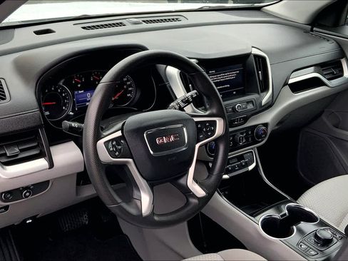 Used 2022 GMC Terrain SLE w/ Driver Convenience Package image 15