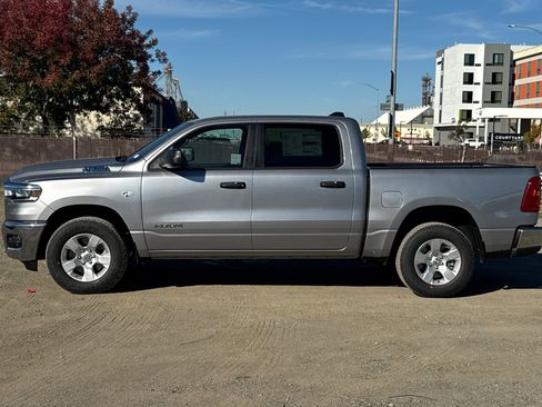 New 2026 RAM 1500 4x4 Crew Cab image 6