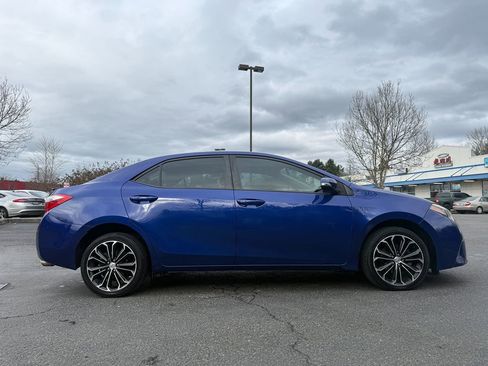 Used 2014 Toyota Corolla S image 4