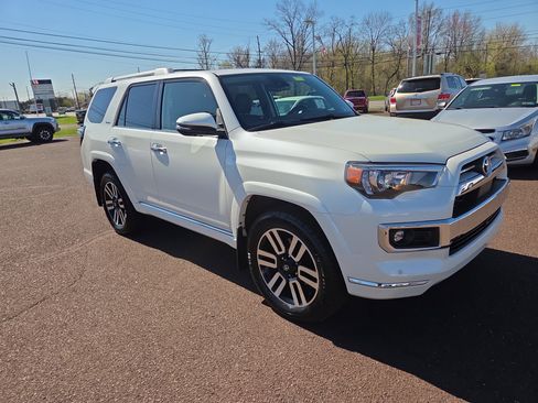 Used 2022 Toyota 4Runner Limited image 1