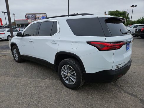 Used 2022 Chevrolet Traverse LT AWD/4WD image 7
