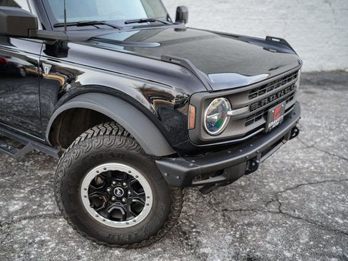 Used 2023 Ford Bronco 2-Door w/ Sasquatch Package image 8