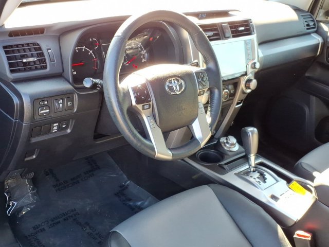Certified 2022 Toyota 4Runner SR5 Premium w/ Moonroof Package AWD/4WD image 19