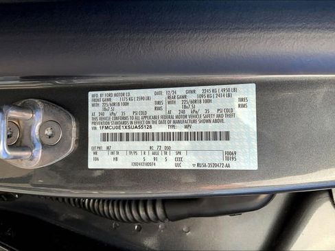 New 2025 Ford Escape SE image 13