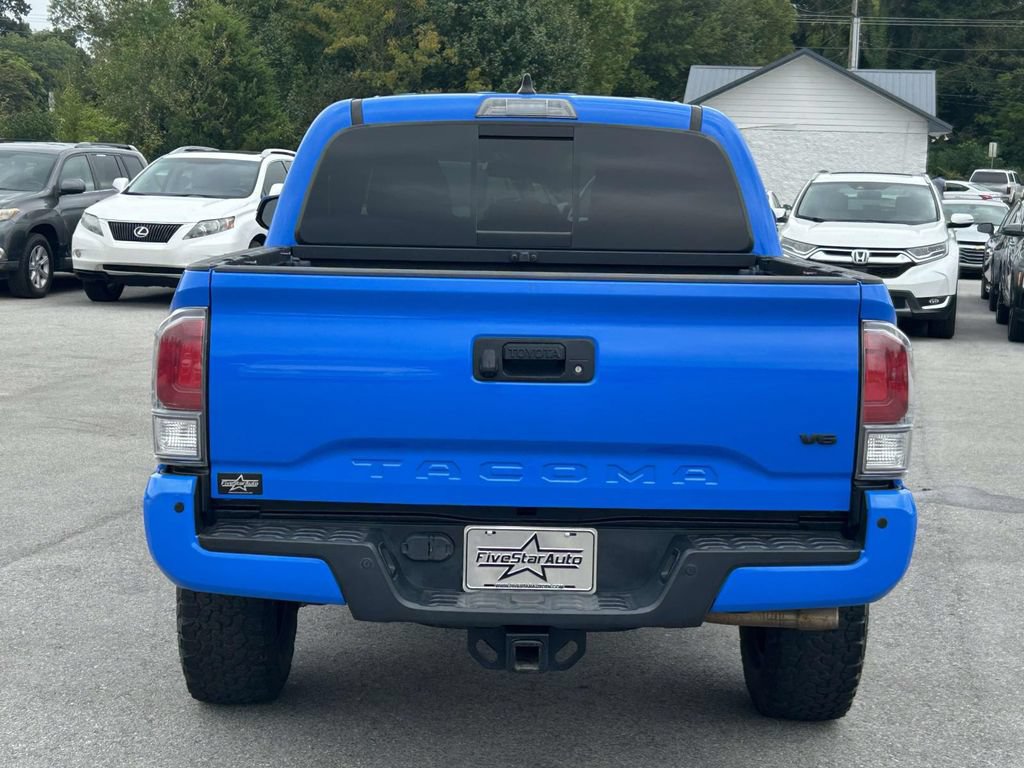 Used 2020 Toyota Tacoma TRD Sport w/ Technology Package AWD/4WD image 6
