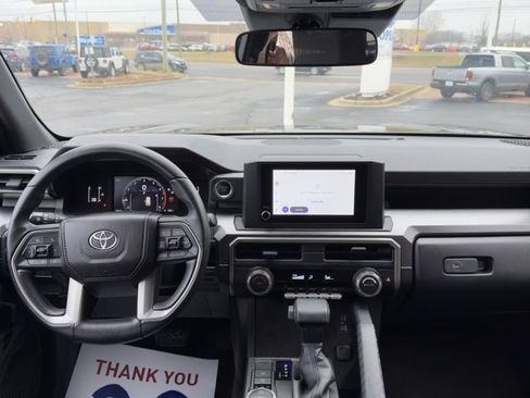 Used 2025 Toyota 4Runner SR5 image 14