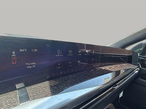 New 2025 Cadillac Escalade IQ Sport 1 w/ Smart Trailering package image 18