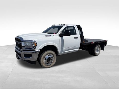 Used 2024 RAM 3500 Tradesman AWD/4WD image 3