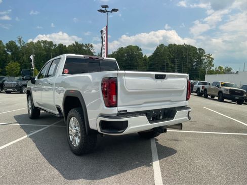 Used 2022 GMC Sierra 2500 Denali w/ Technology Package AWD/4WD image 7