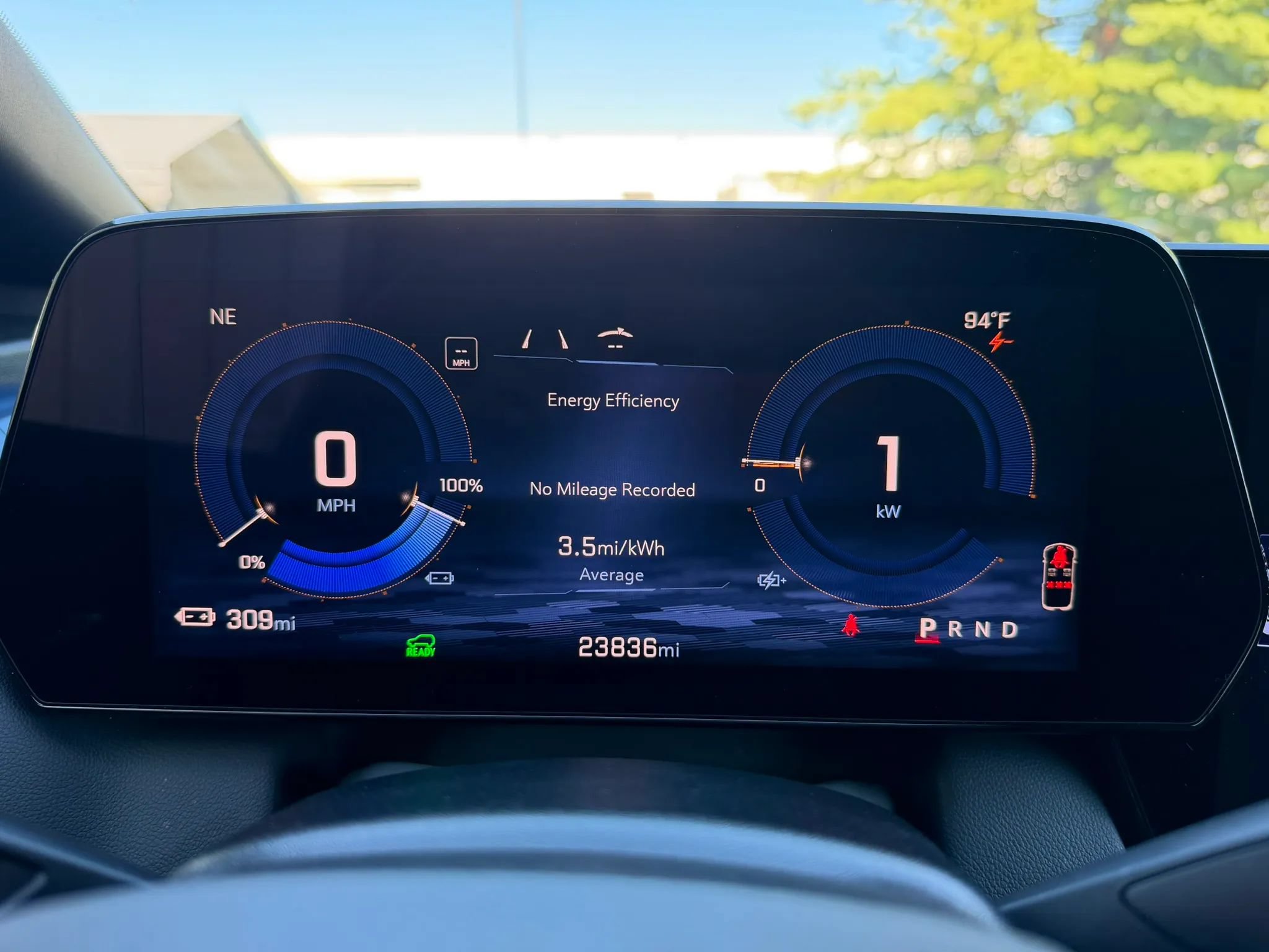 Used 2024 Chevrolet Equinox EV LT FWD image 26