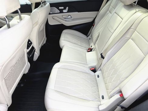 Used 2021 Mercedes-Benz GLS 63 AMG 4MATIC image 19