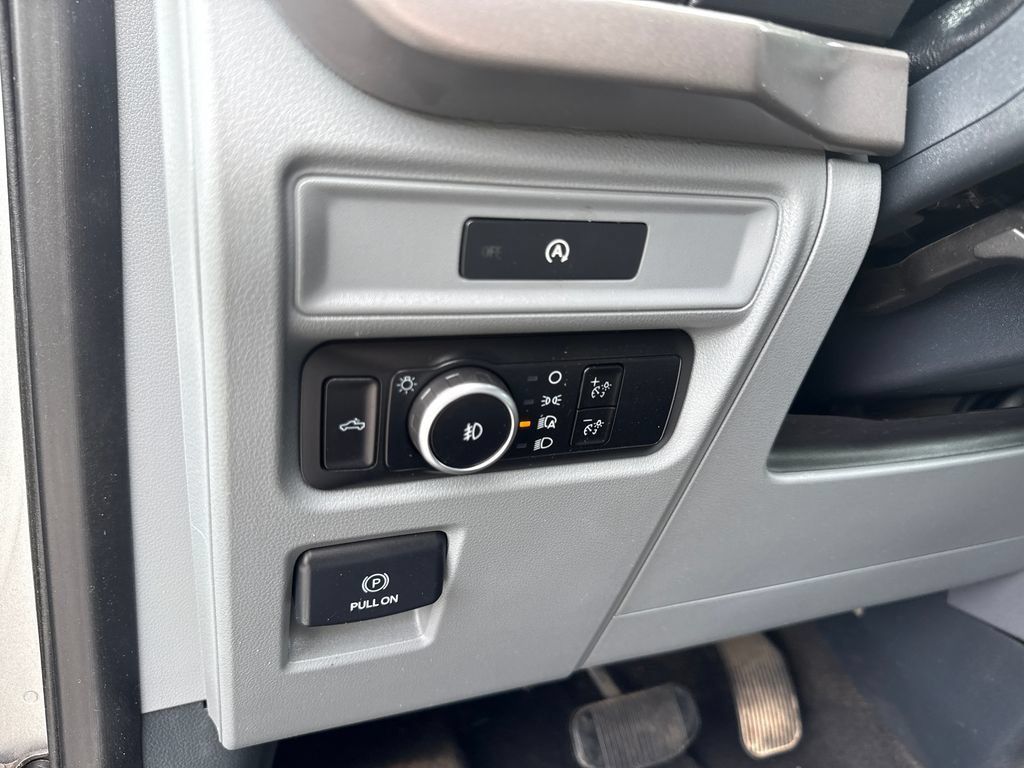 Used 2025 Ford F150 XLT w/ Equipment Group 301A Standard AWD/4WD image 13