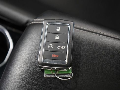 Used 2023 Jeep Grand Cherokee Limited w/ Black Appearance Package AWD/4WD image 21