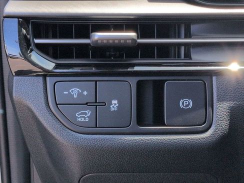 New 2026 Kia Sportage EX FWD image 18