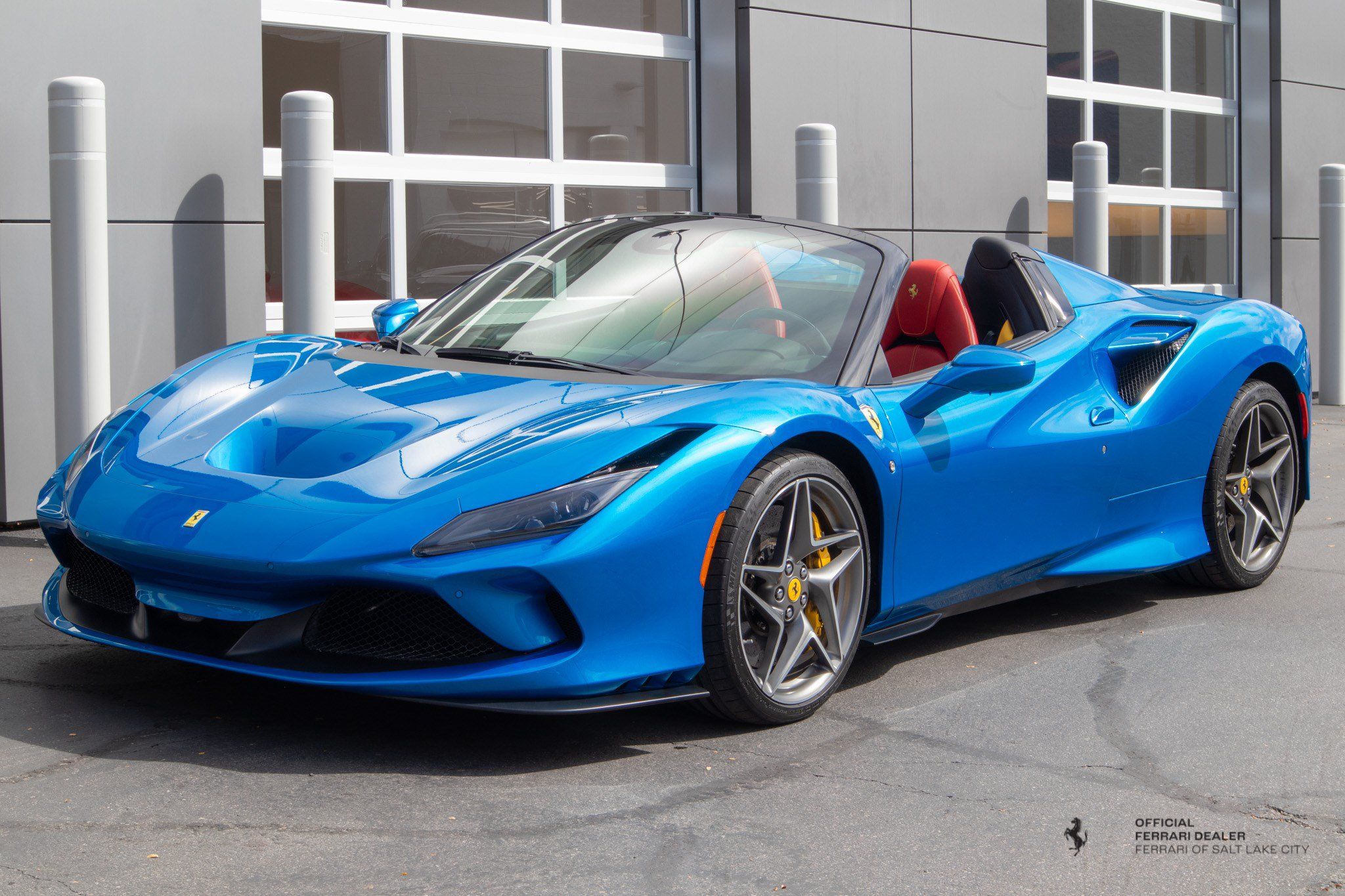 Used 2022 Ferrari F8 Tributo RWD image 1