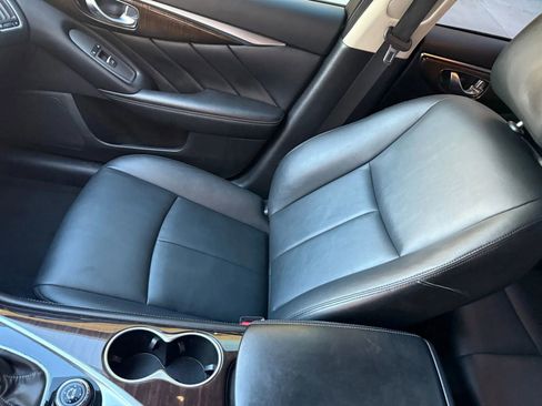 Used 2018 INFINITI Q50 Luxe w/ Essential Package (3.0T Luxe) image 14