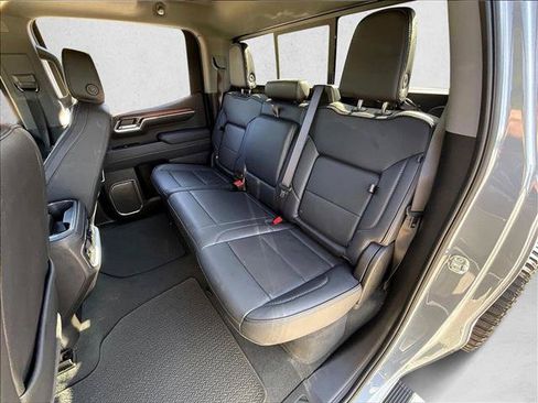 Used 2025 GMC Sierra 1500 Denali AWD/4WD image 23