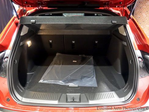 New 2026 Chevrolet Trax LT w/ Driver Confidence Package image 20